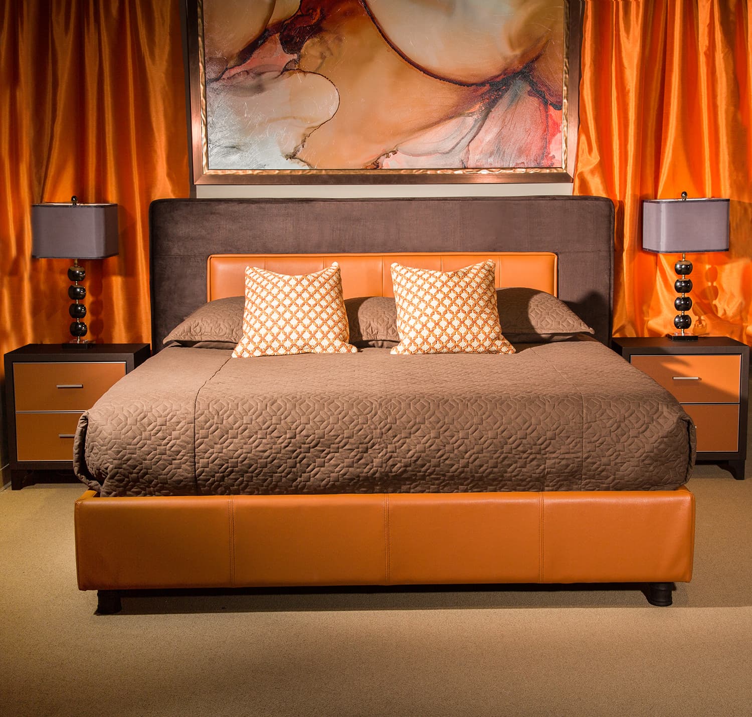 Orange collection. Оранжевая кровать. Оранжевая спальня. Оранжевая кровать в интерьере. Кровать оранжевая двуспальная.