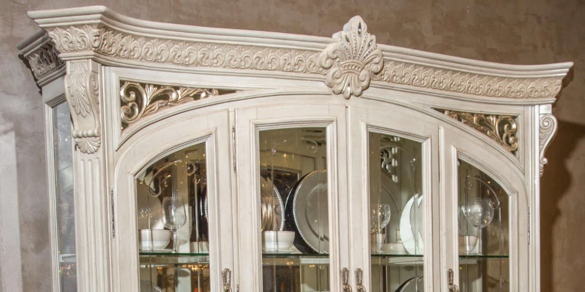 Буфети та Серванти