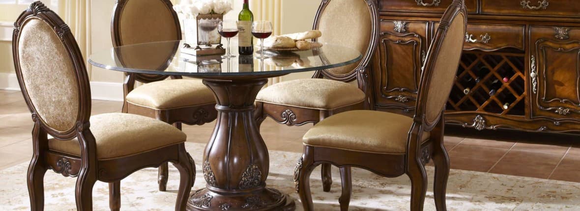 Столи для вітальні