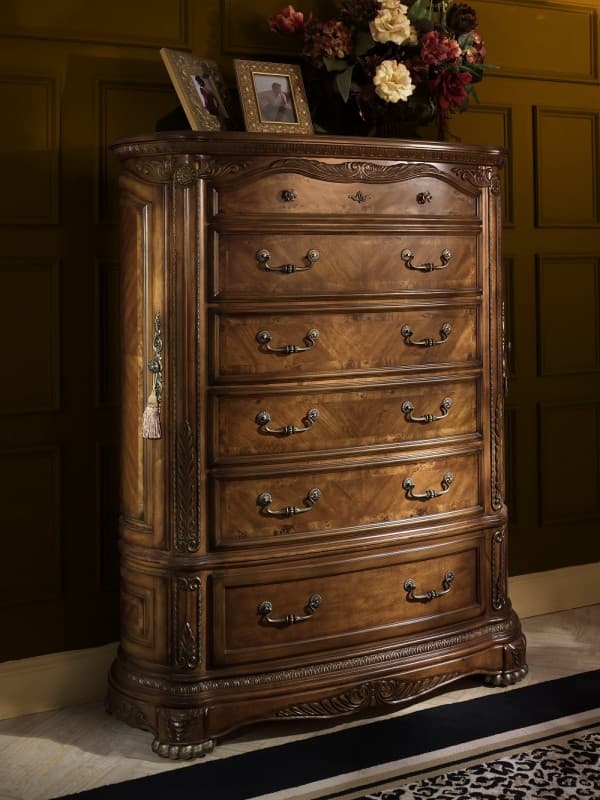 Чест на 6 ящиков