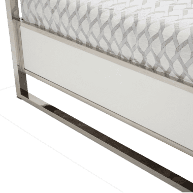 Кровать с кожаными пуфами и прозрачным балдахином, размер East King