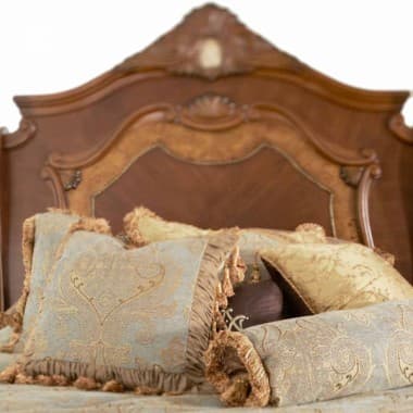 Кровать в форме санок Размер Queen